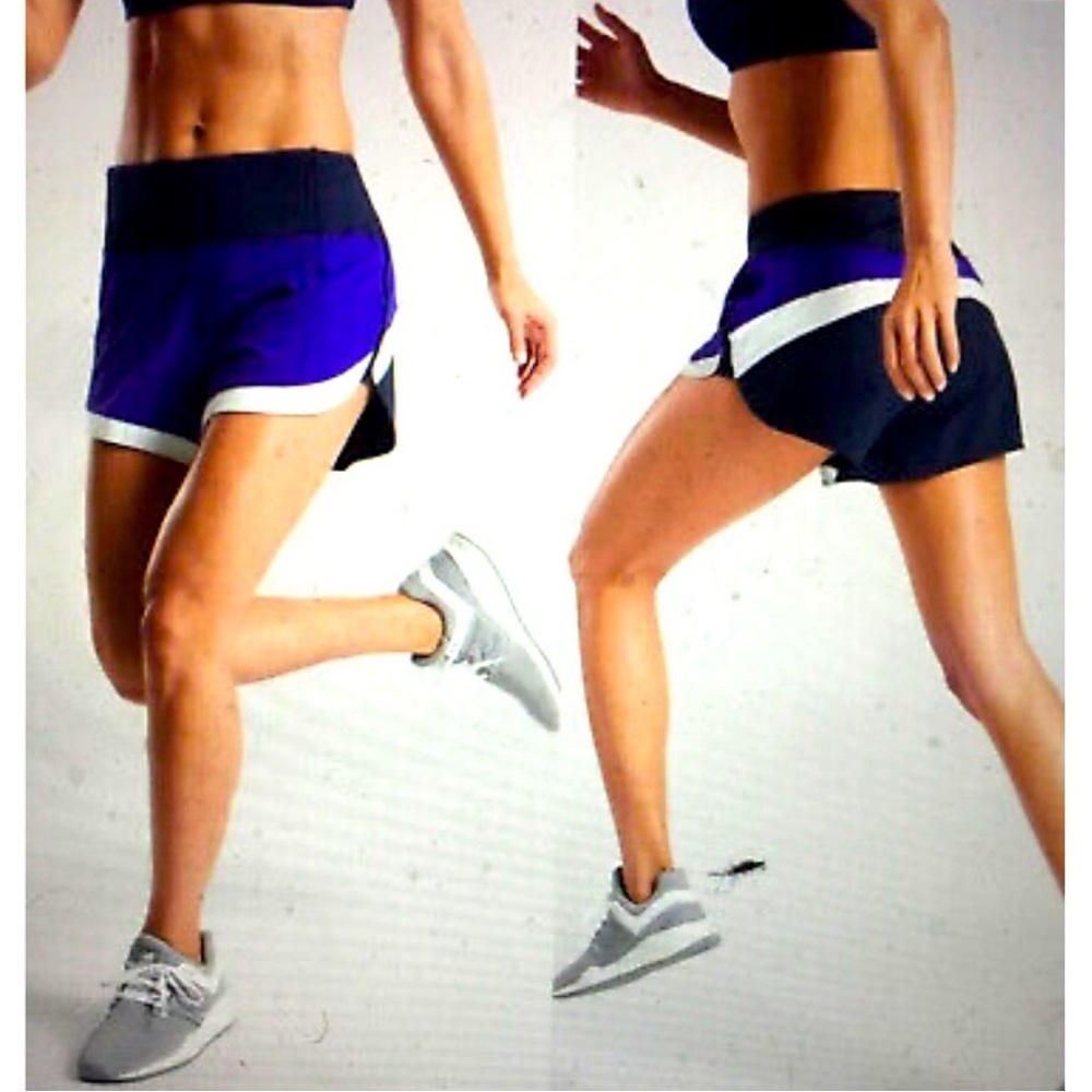 Athleta 3.5” Colorblock Black Purple Running Shorts Zip Pocket Liner Sz S